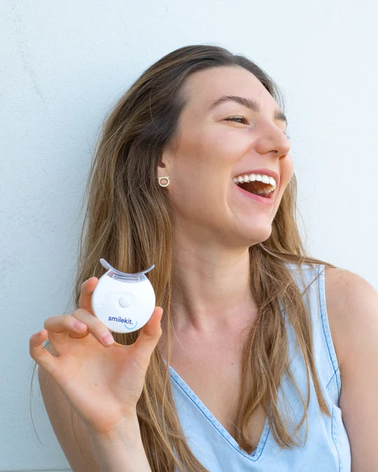 SMILEKIT - Blanqueador Dental Rapido Whitelight