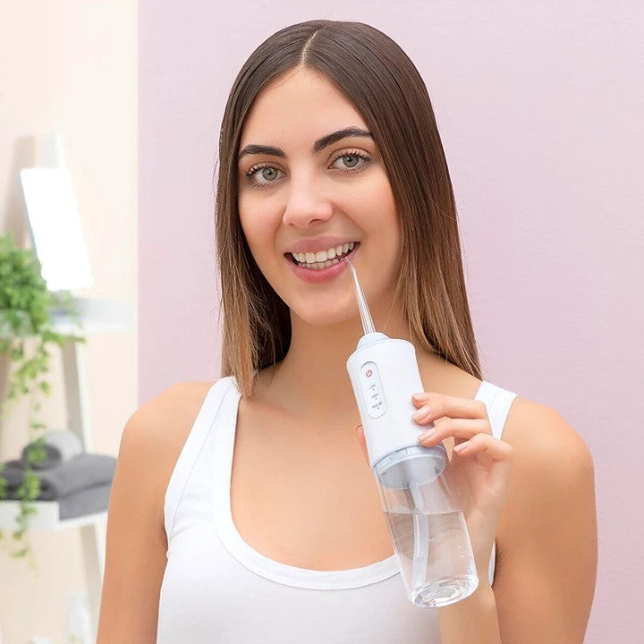 HidroLimpieza Pro- Irrigador Dental Portátil